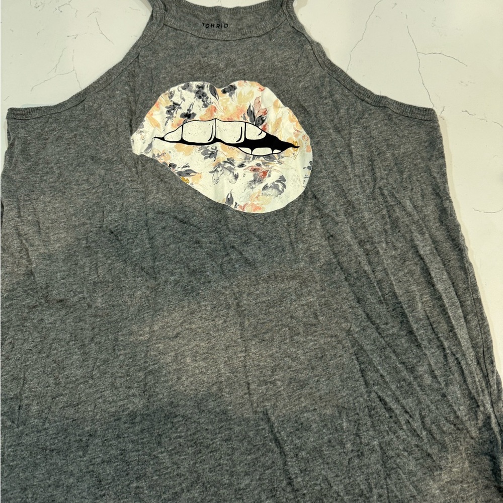 Torrid Gray Lip Graphic Muscle Tee